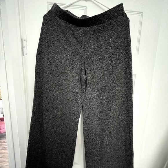 CATO super soft, float, and comfortable pants - Picture 3 of 6